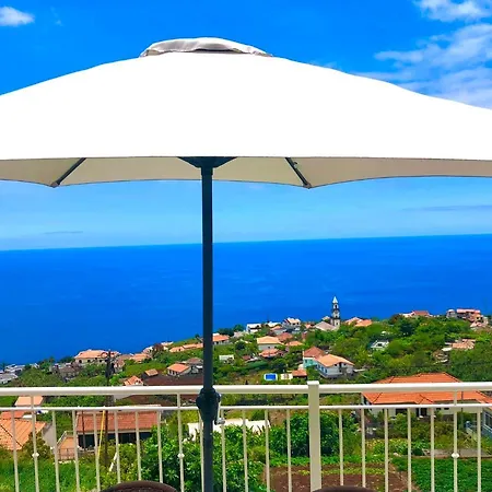 بيت للعطل Casa Neves Three Bedrooms And Fantastic Sea View