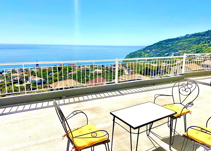 Casa Neves Three Bedrooms And Fantastic Sea View *