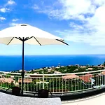 Casa Neves Three Bedrooms And Fantastic Sea View Holiday home