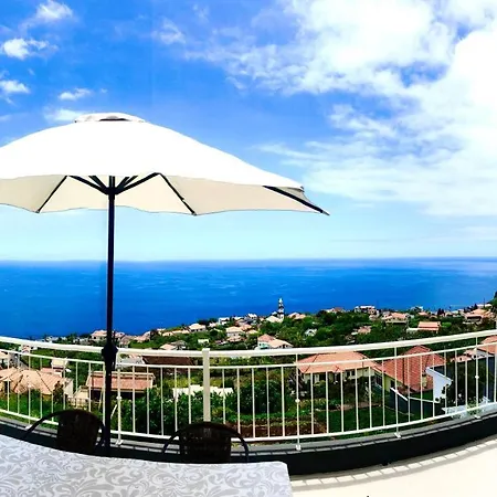 Casa Neves Three Bedrooms And Fantastic Sea View 度假居