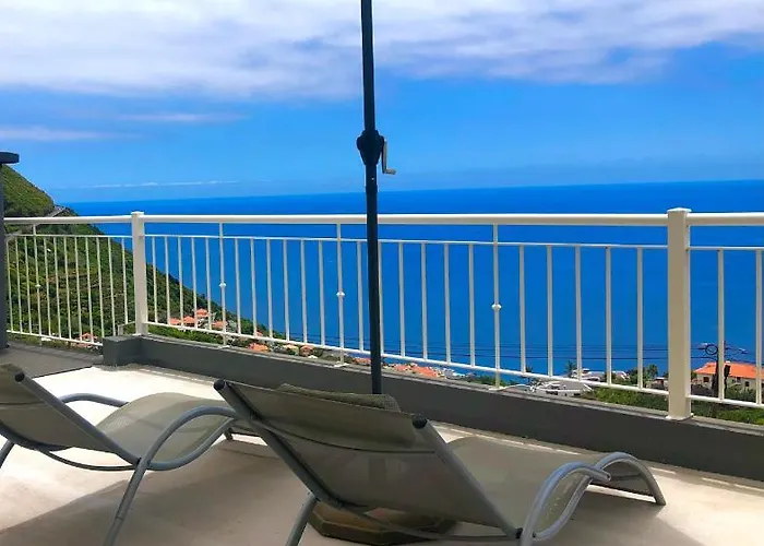 Casa Neves Three Bedrooms And Fantastic Sea View 度假居 *