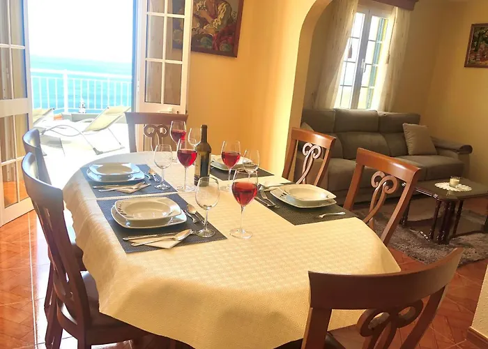 Casa vacanze Casa Neves Three Bedrooms And Fantastic Sea View Arco da Calheta (Madeira)