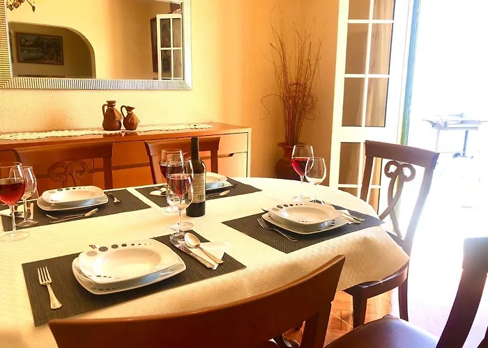 Casa Neves Three Bedrooms And Fantastic Sea View