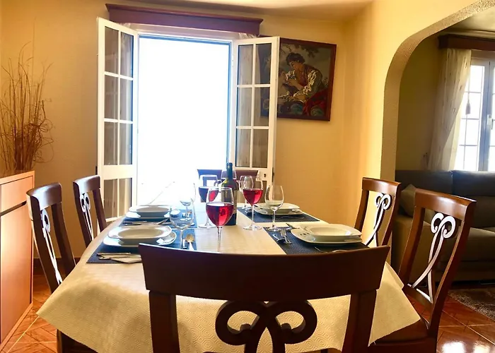 Casa Neves Three Bedrooms And Fantastic Sea View Casa vacanze Arco da Calheta (Madeira)